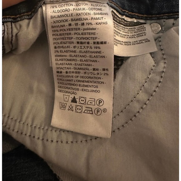 Levi’s premium mid length classic shorts women’s size 29 - Picture 8 of 8